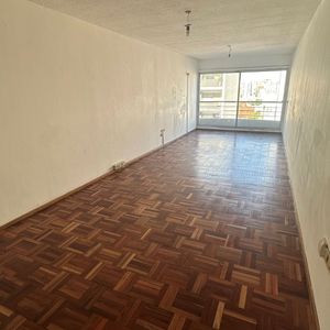 Alquiler Monoambiente Muy Amplio Sobre Montero