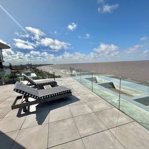 Alquiler Carrasco Penthouse Con Muebles 3 Suites