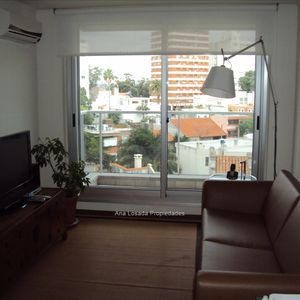 Con Muebles!!!! Excelente!!!