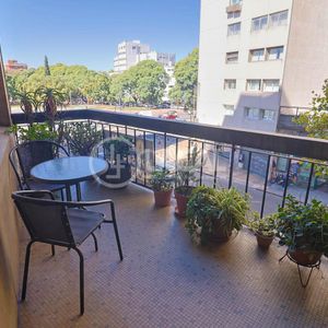 Venta | Muy Buena Planta, Gran Balcón Al Frente, 3 Dormitorios + Servicio , Vista Despejada, Garaje
