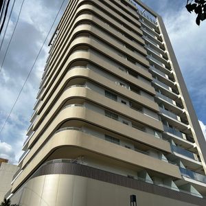 Alquiler De Departamento En Uptown Nuu