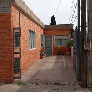 200m Construidos. Barrio Ituzaingó