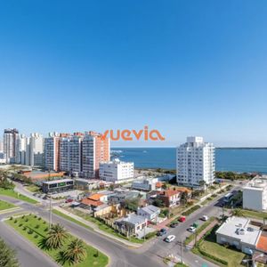 Art Boulevard , Punta Del Este, 2 Dormitorios Playa Mansa, Vista Al Mar