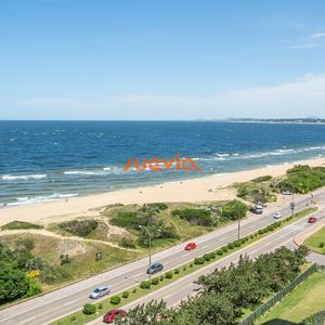 Departamento De 3 Suites En Alquiler Frente Al Mar. Venetian Luxury, Punta Del Este