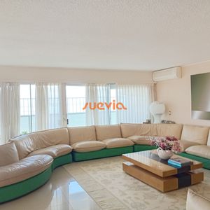 Hermoso Penthouse Mansa