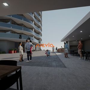En Venta Apartamento De 2 Dormitorios A Solo Metros De Playa Brava, Moderno Diseño, Piscina Con Vista Al Mar