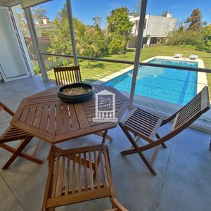 Playa Mansa, A Metros Del Mar, Piscina, Barbacoa, Gran Jardín