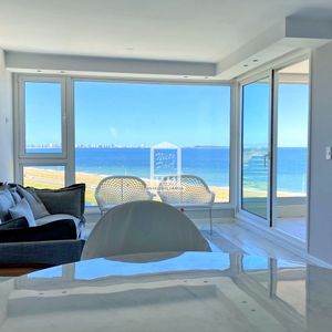 A Estrenar, 2 Suites, Con Todos Los Servicios. Parrillero Propio. Financia