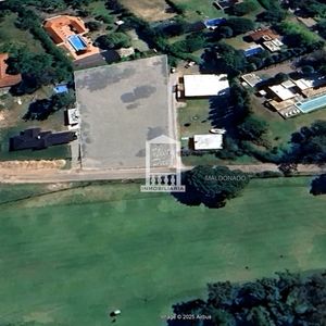 Venta De Espectacular Terreno En La Zona Exclusiva De Golf En Punta Del Este