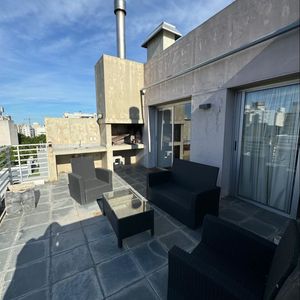 Excelente Pent-house Amueblado Terraza Y Parrillero