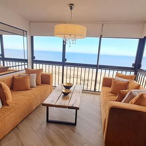 Apartamento En Punta Del Este (playa Brava) Ref. 1398