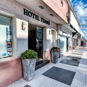 Hotel En Piriápolis (piriápolis Centro) Ref.2092