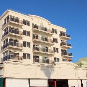 Apartamento En Piriápolis (piriápolis Centro) Ref. 2598