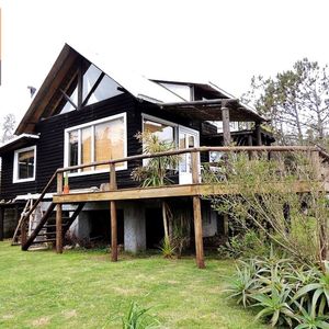 Casa En Piriápolis (las Flores)