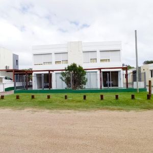 Casa En Piriápolis (los ángeles) - Ref. 4378