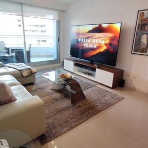 Apartamento En Punta Del Este (playa Brava) Ref. 5345