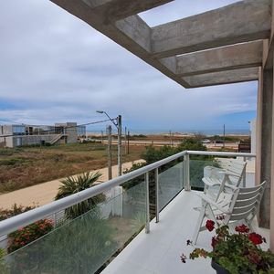 Casa En Punta Del Este (balneario Buenos Aires) Ref. 5795
