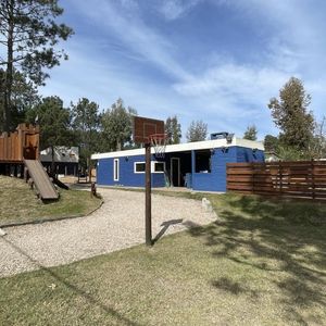 Casa En Piriápolis (punta Colorada)