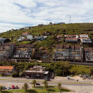 Apartamento En Piriápolis (piriápolis Centro) Ref. 7099