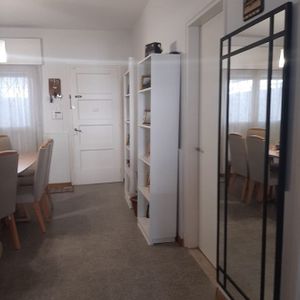 Casa En Venta De 2 Dormitorios C/ Cochera En Malvin Norte