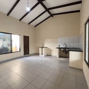 Casa En Venta Con Amplio Terreno - Zona Norte Satelite