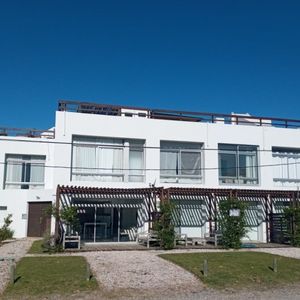 Venta Apto 1 Dorm C/tza Azotea C/vista Y Piscina Manantiales