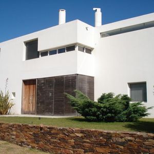 Alquiler Temp Casa 3 Dorm C/pisicina En Punta Piedras