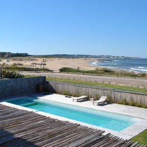 Alquiler Temp Apto 3 Dorm C/piscina Frente A Playa Montoya
