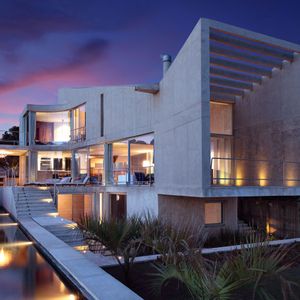 Venta Casa 4 Dorm C/psicina Y Mb Vista En Punta Piedras