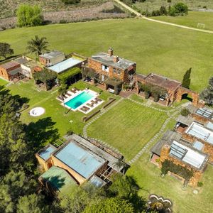 Venta Chacra 5 Has 8 Dorm En Suite, Piscina Zna Cno Magdalen