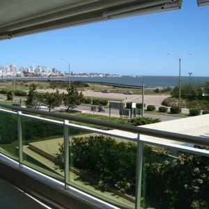 3 Dormitorios |  Rambla Claudio Williman