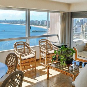 Venta Apartamento 3 Dormitorios- Playa Mansa