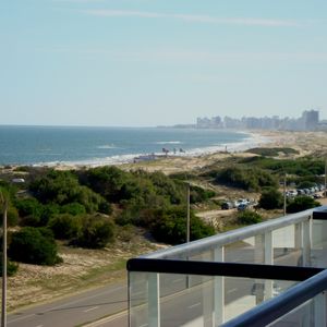 Alquiler De Temporada Primera Linea- Playa Brava