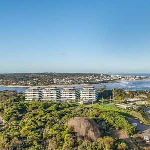 Venta Apartamento 3 Dormitorios- Torre Surfside