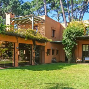 Alquiler Temporada Casa 5 Dormitorios - La Arbolada