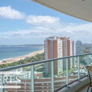 Venta Apartamento 3 Dormitorios- Playa Mansa