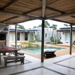 Alquiler Casa 5 Dormitorios En Pinar Del Faro, Jose Ignacio