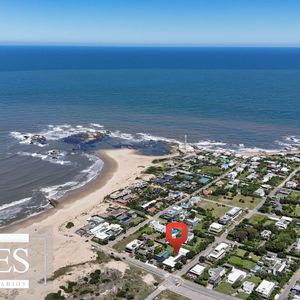 Venta Local Comercial En Acceso Playa Brava, Jose Ignacio