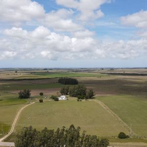 Chacra Con Casa A 1,5 Km De Garzón Y A 70 Km De Punta Del Es