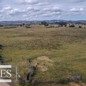 Chacras En Pueblo Edén De 3,5 Y 4 Ha.