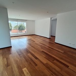 Casa Minimalista 4d Achumani Cond.