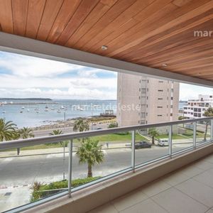 Pent House Frente Al Puerto