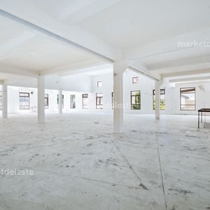 New York Style  - 1450 Mt2 Space
