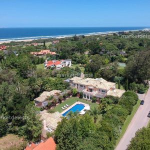 Villa Italiana - Playa Brava