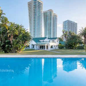 Playa Mansa Mega Casa