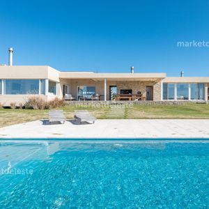 Casa En Laguna De Los Cisnes