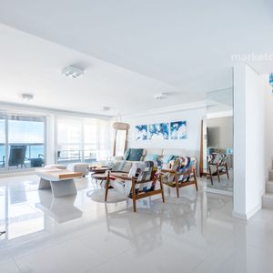 Look Brava - Penthouse 01