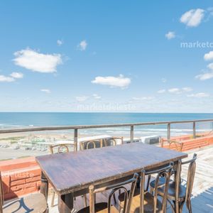 Penthouse En Playa Brava
