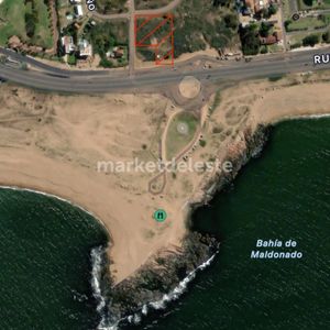 Tierra única En Playa Mansa