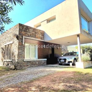 Casa En Berverly Hills